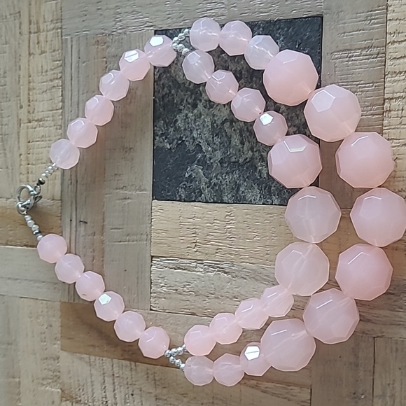 Powder Pink Necklace - Picture 4 of 4